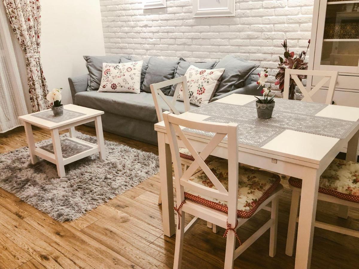 Apartament Luscinia Z 2 Sypialniami Краків Екстер'єр фото
